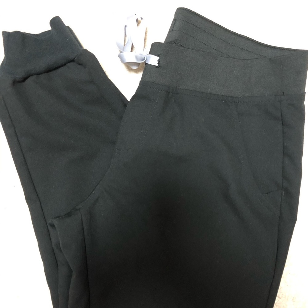 Figs - Zamora Jogger Scrub Pants- Black - Sz. M/P